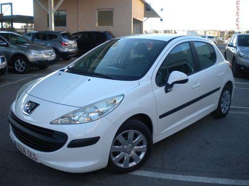 Peugeot 207 1.6 HDI CONFORT