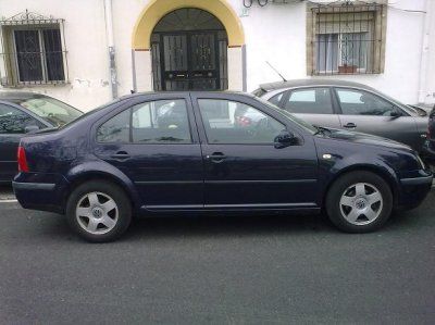 VOLKSWAGEN BORA 1.9 TDI - MALAGA