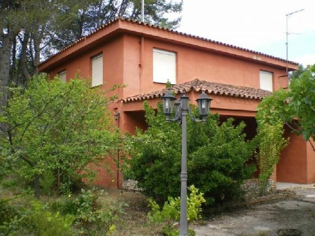 Chalet en venta en Ontinyent, Valencia (Costa Valencia)