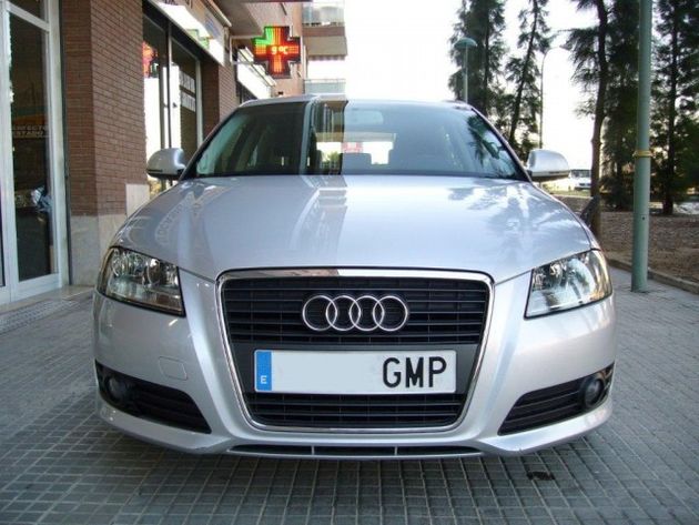 AUDI A4 2.6