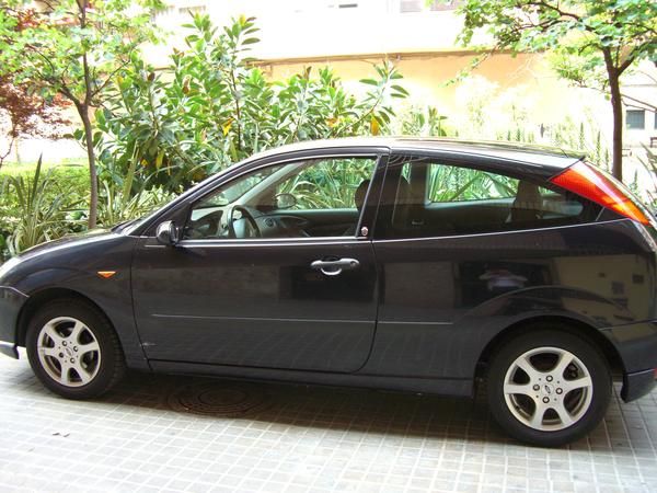 VENDO FORD FOCUS SEMINUEVO