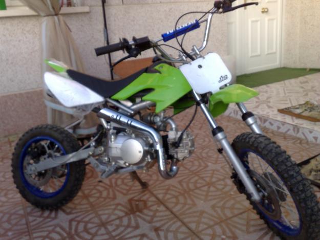 se vnde pit bike 125cc 4 tmp como nueva