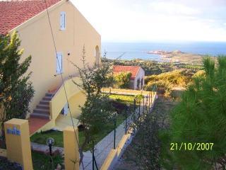 Apartamento : 4/6 personas - piscina - vistas a mar - isola rossa  olbia tempio (provincia de)  cerdena  italia