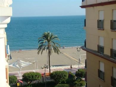 Apartamento con 2 dormitorios se vende en Estepona, Costa del Sol