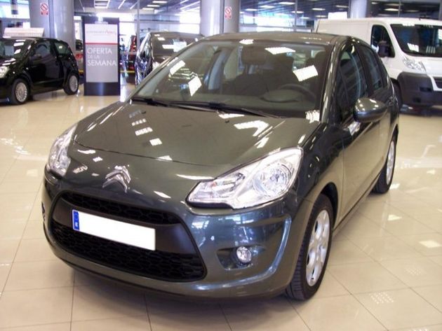 MITSUBISHI COLT 1.1 12V INVITE