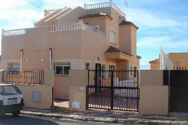 Casa adosada en San Fulgencio