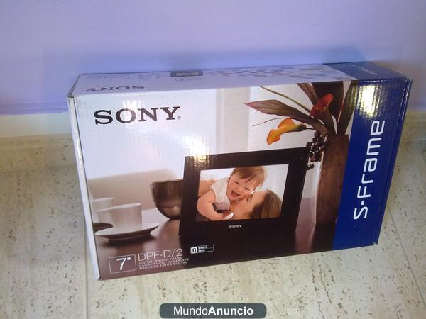 Sony DPF-D72