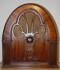 VENDO RADIO PHILCO ANTIGUA DE CAPILLA