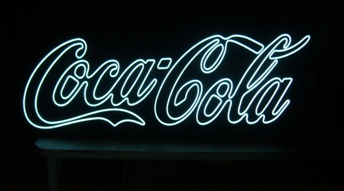 REF 1002-1 Rotulo COCA COLA en hilo blanco