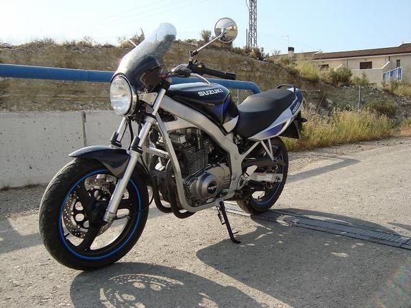 Suzuki GS 500, 2005