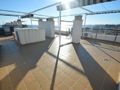 Apartamento con 3 dormitorios se vende en Benalmadena Costa, Costa del Sol