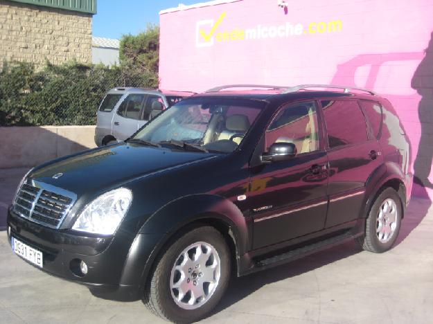 Ssangyong REXTON 270XVT LIMITED AUTO, 10.500€