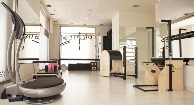 VENDO REFORMER,CADILLAC, SILLA Y BARRIL STOTT PILATES