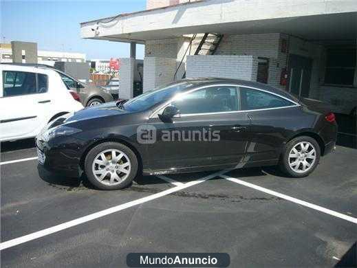 Renault Laguna Coupe Emotion Plus dCi 150 FA