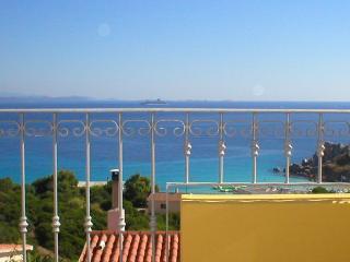 Apartamento : 2/6 personas - junto al mar - santa teresa di gallura  olbia tempio (provincia de)  cerdena  italia