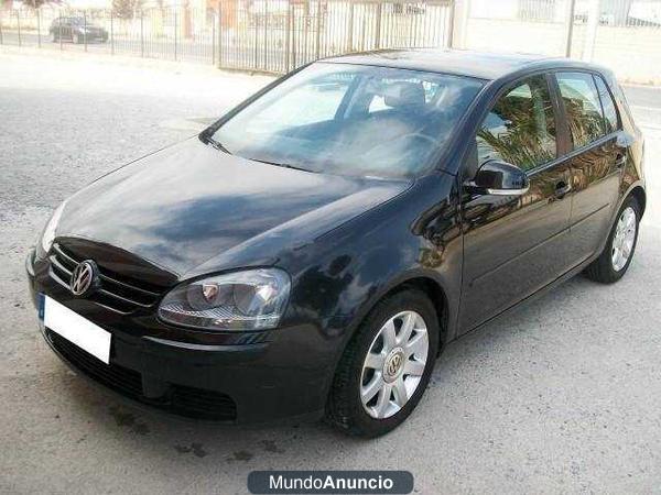 Volkswagen Golf 1.6 FSI Highline