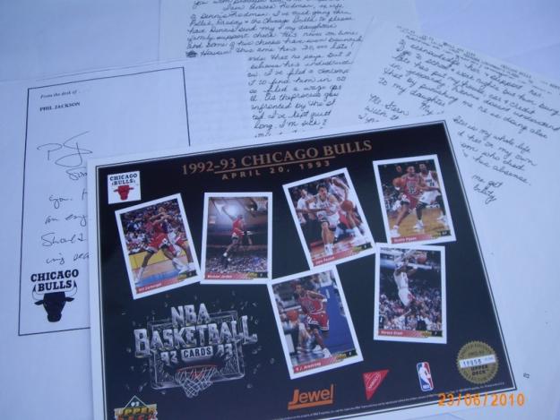 Autografos en documentos de Dennis Rodman de Chicago Bulls
