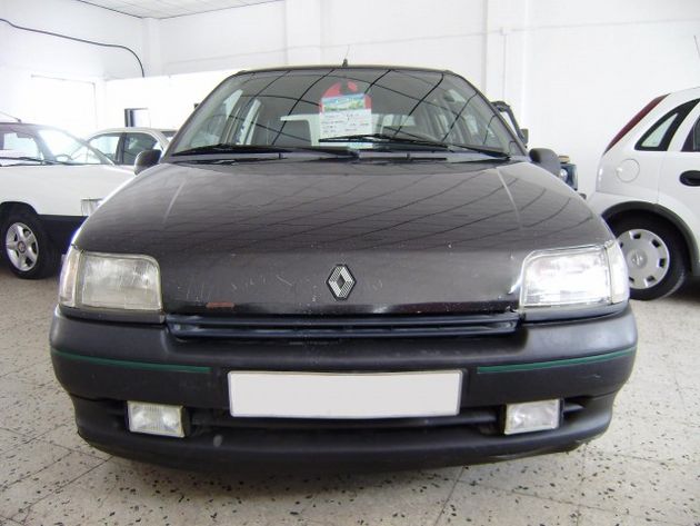 RENAULT Clio 1.7 S