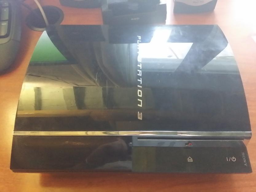 se vende ps3 fat con 3k3y