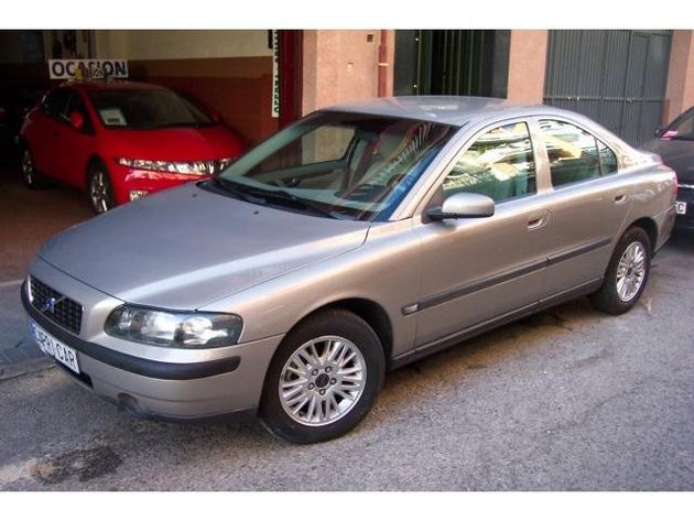 VOLVO S60  2.4 OPTIMA 170