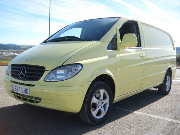 Mercedes-Benz Vito 111CDI Fur. Larga