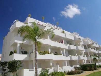 Apartamento con 2 dormitorios se vende en Mijas Costa, Costa del Sol