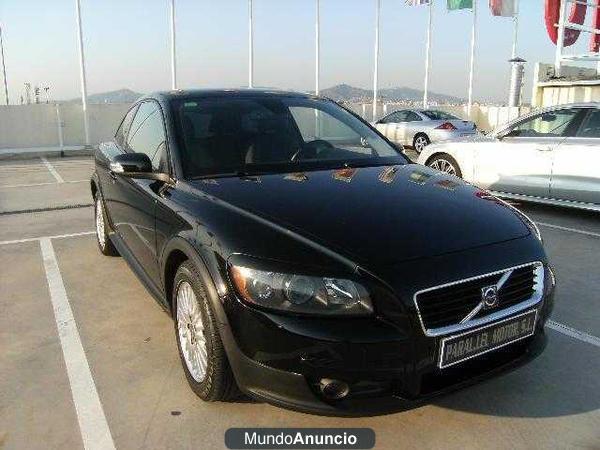 Volvo C30 D5 Momentum Gear