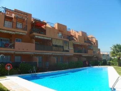 Apartamento con 2 dormitorios se vende en Fuengirola, Costa del Sol