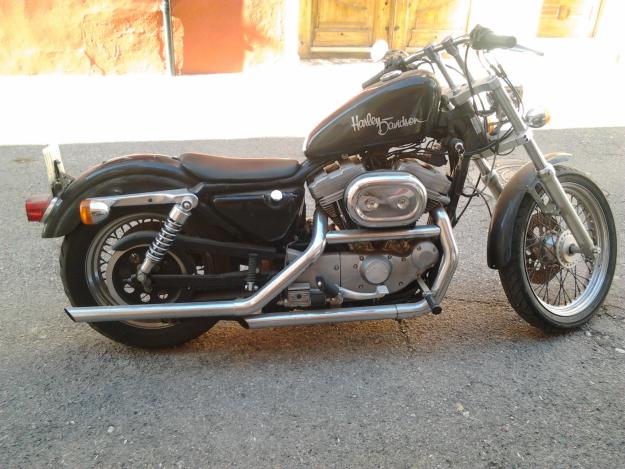 Harley Davidson sportster 883