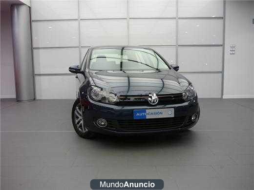 Volkswagen Golf 1.6 TDI 105 DSG Advance BMoti