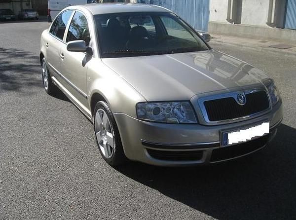 Skoda Superb 2.5 V6 TDI Elegance