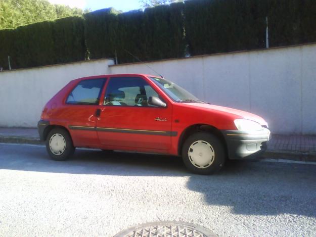 VENDO PEUGEOT 106 SKETCH