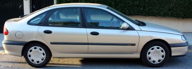 Vendo renault laguna año 2000 1900 dti