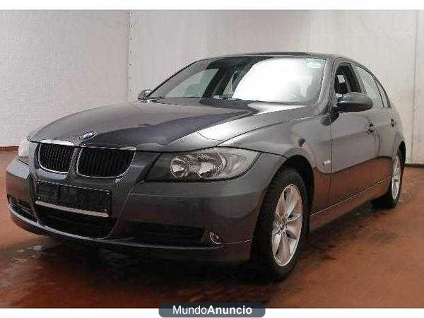 BMW 320 d AUTOMATICOAV I/PARKTRONIC