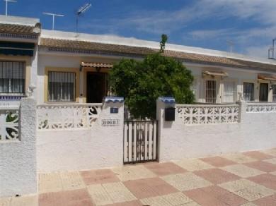 Bungalow con 2 dormitorios se vende en Ciudad Quesada, Costa Blanca