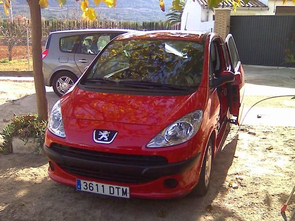 Peugeot 1007 1.4 automatico