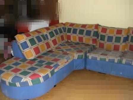 VENDO SOFA-RINCONERA CON CAMA DE 1,20CM