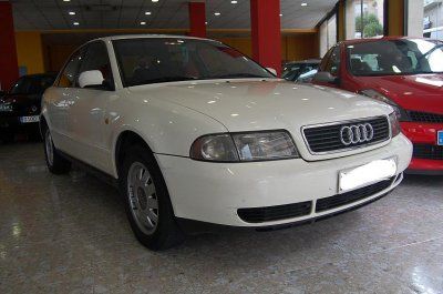 AUDI A4 1.9 TDI 110CV. 4P.  - BARCELONA