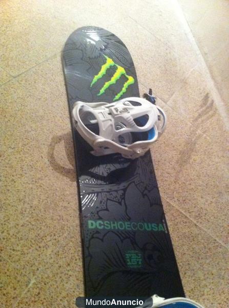 se vende tabla de snow DC nueva