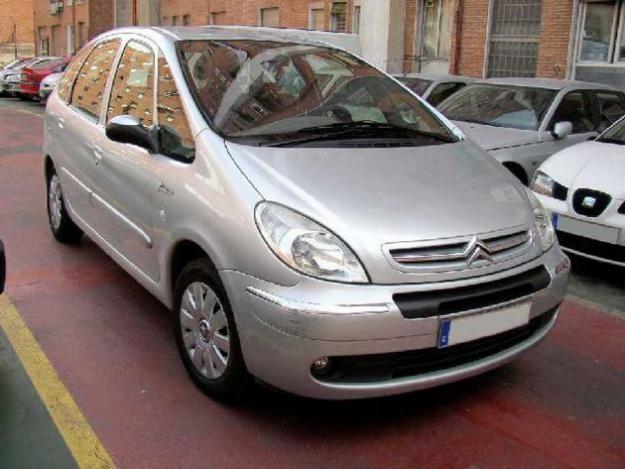 Venta de coche Citroen Xsara Picasso 2.0 HDI Exclus. '05 en Madrid