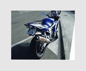 YAMAHA R6