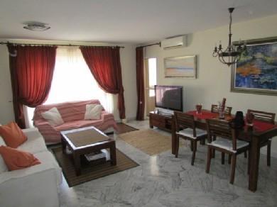 Apartamento con 3 dormitorios se vende en Estepona, Costa del Sol