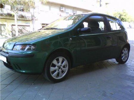 FIAT PUNTO  1.2 16V ELX 3P/ACEPTO COCHE A CAMBIO - Alicante