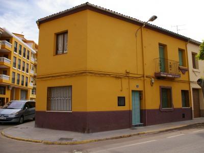 4b  , 1ba   in Ayora,  Valencia And Costa del Azahar   - 135000  EUR