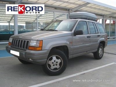 JEEP GRAND CHEROKEE 3.1 TD - LAREDO 4X4 SOLO PROFESIONALES - Barcelona