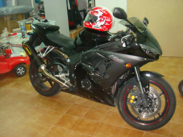 YAMAHA R6 MOD. 2005