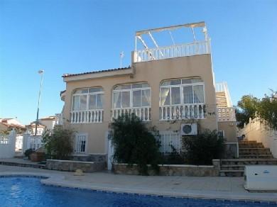 Chalet con 3 dormitorios se vende en Rojales, Vega Baja Torrevieja