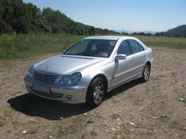 VENTA DE COCHE MERCEDES - BENZ C 220 CDI DE 150 CV ELEGANCE