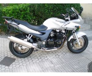 KAWASAKI ZR 7