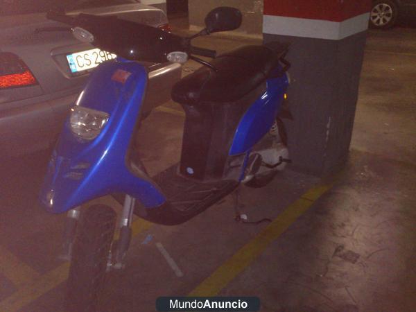 VENDO PIAGGIO TYPHOON 700€